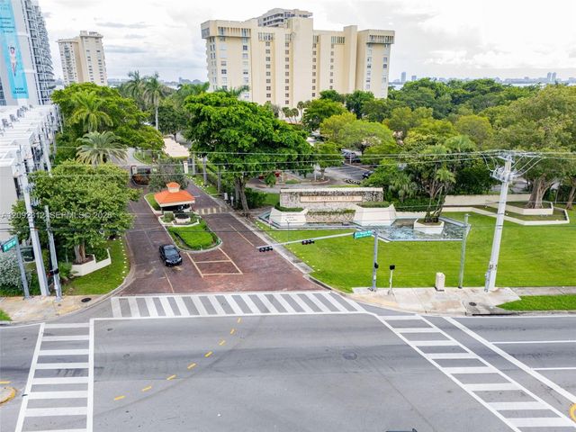 11111 Biscayne Boulevard 6B, Miami, FL 33181