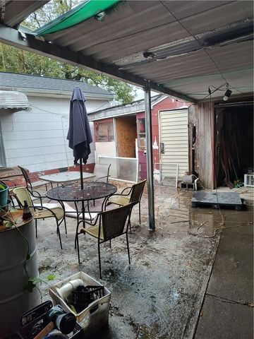 1317 Yeadon RD, Chesapeake, VA 23324