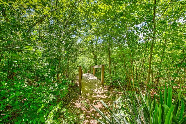 1387 County Road 306, Berryville, AR 72616