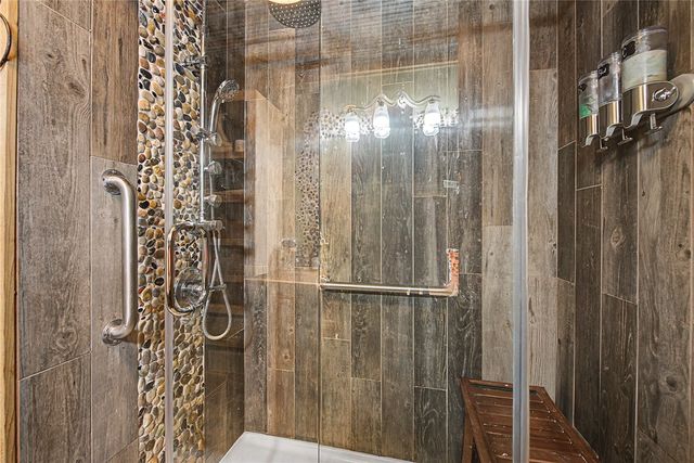1387 County Road 306, Berryville, AR 72616