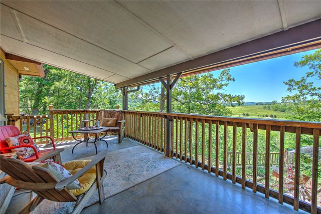 1387 County Road 306, Berryville, AR 72616