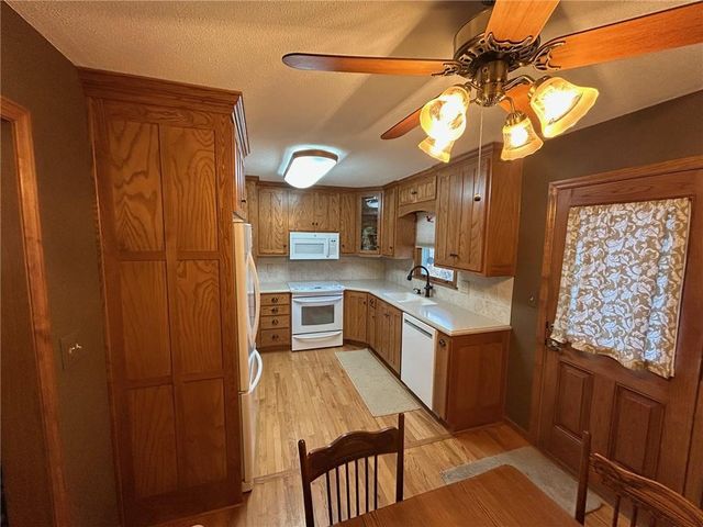 3700 Randall Drive, Independence, MO 64055