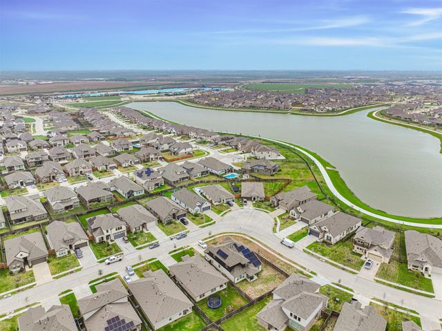 13005 Oleander Bay Lane, La Marque, TX 77568