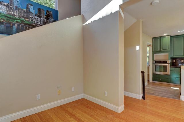 17296 Oscar Dr, Grass Valley, CA 95949