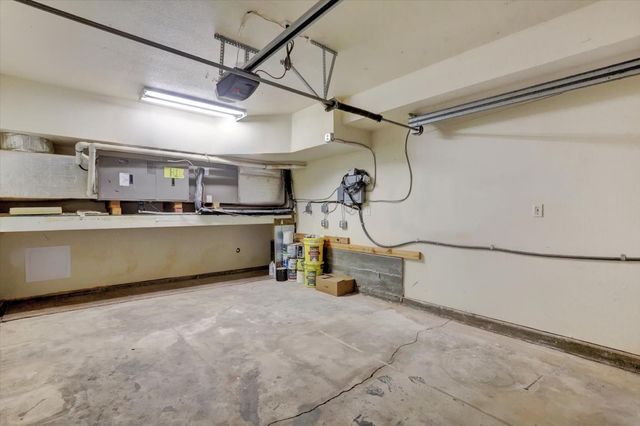 17296 Oscar Dr, Grass Valley, CA 95949