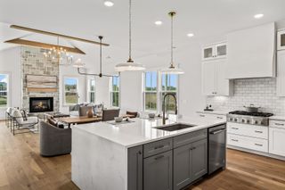 3989 Kathie Dr, Thompsons Station, TN 37179