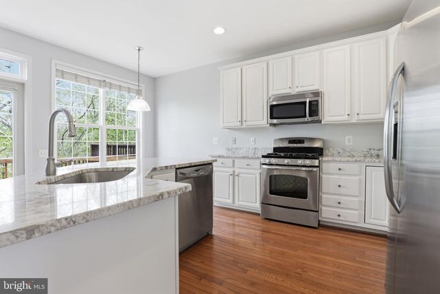 12880 FAIR VALLEY CT, Fairfax, VA 22033
