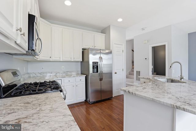 12880 FAIR VALLEY CT, Fairfax, VA 22033
