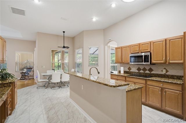 1038 W Rollingwood Court, Hernando, FL 34442
