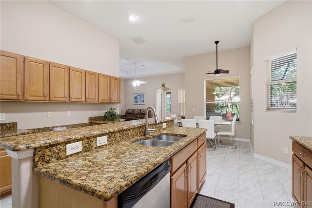 1038 W Rollingwood Court, Hernando, FL 34442