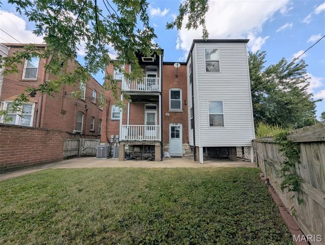 5504 Devonshire Avenue, St Louis, MO 63109