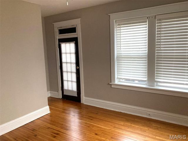5504 Devonshire Avenue, St Louis, MO 63109