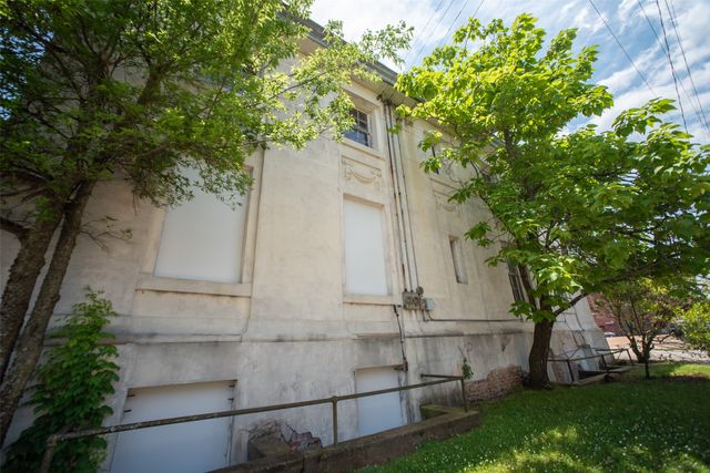 26 NE 2nd, Paris, TX 75460