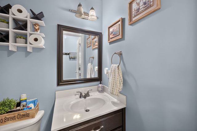 1005 Heathwood West Dr, Cookeville, TN 38506
