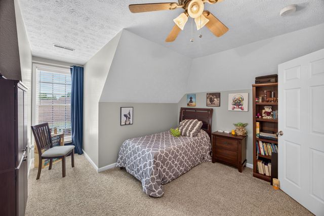1005 Heathwood West Dr, Cookeville, TN 38506