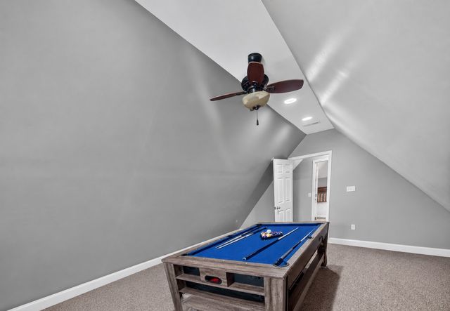 1005 Heathwood West Dr, Cookeville, TN 38506