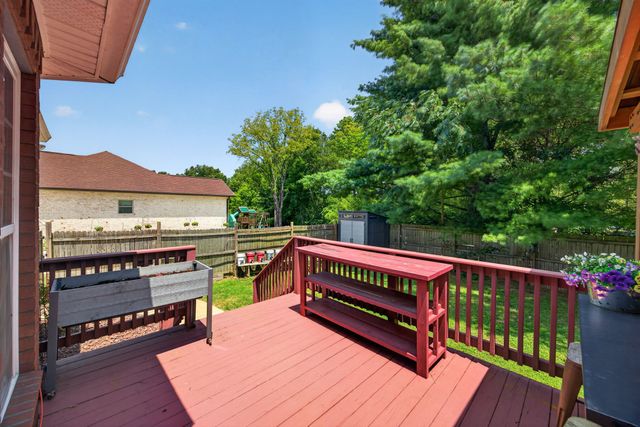 1005 Heathwood West Dr, Cookeville, TN 38506