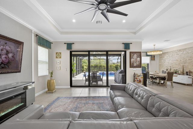 1010 Sweetgrass Street, Loxahatchee, FL 33470