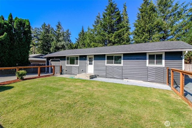 24410 Terrace PL, Black Diamond, WA 98010