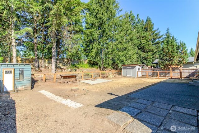 24410 Terrace PL, Black Diamond, WA 98010