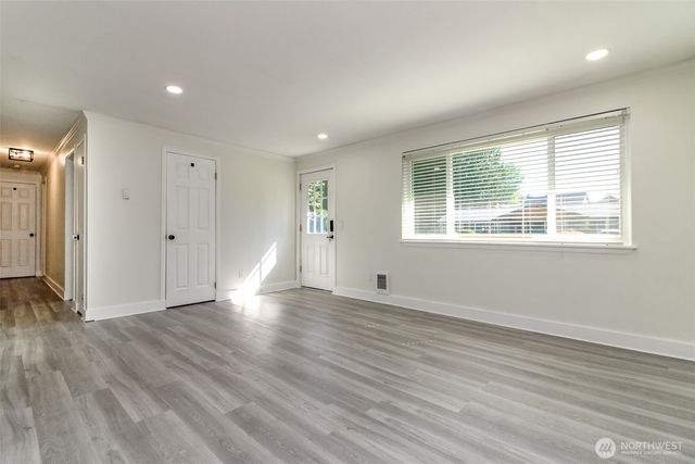 24410 Terrace PL, Black Diamond, WA 98010