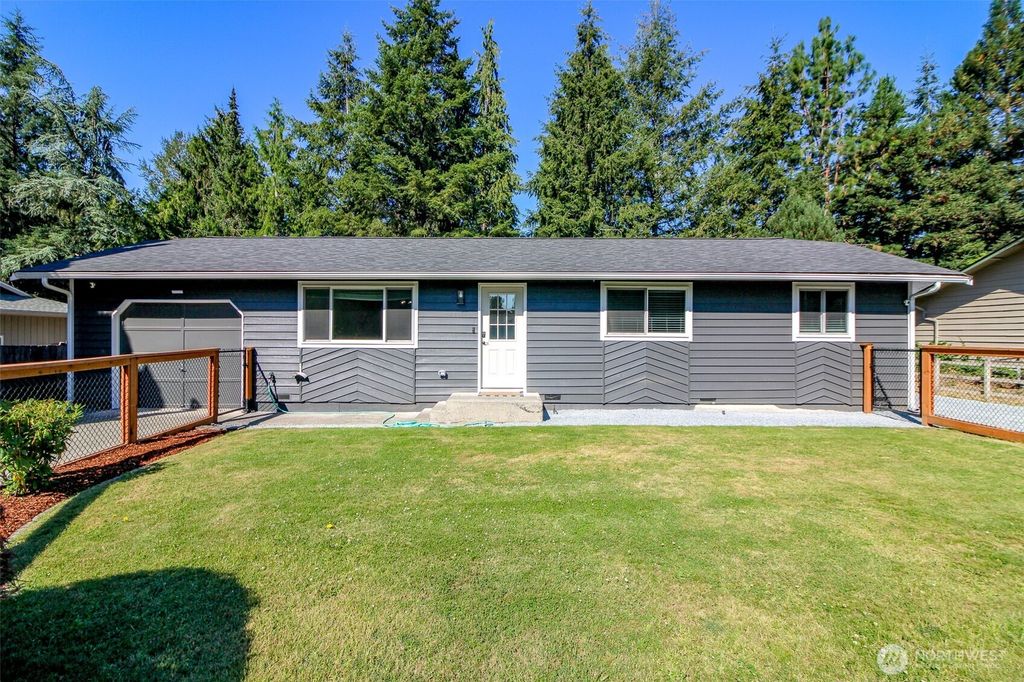 24410 Terrace PL, Black Diamond, WA 98010