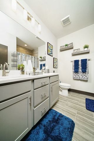 64 Fern Ave Unit 9, Nashville, TN 37207