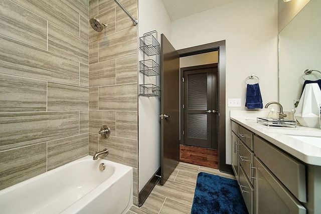 64 Fern Ave Unit 9, Nashville, TN 37207