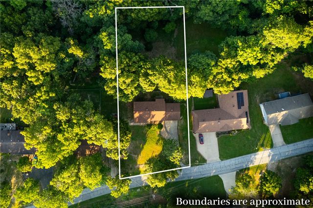 9384 Grimes Drive, Rogers, AR 72756