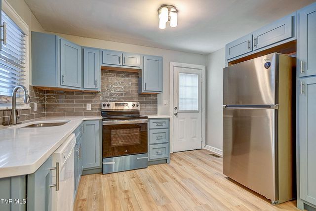 2012 Woodbine Street, Kingsport, TN 37660