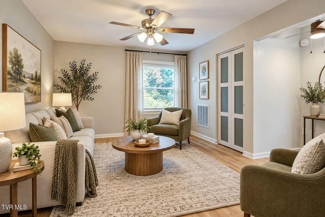 2012 Woodbine Street, Kingsport, TN 37660