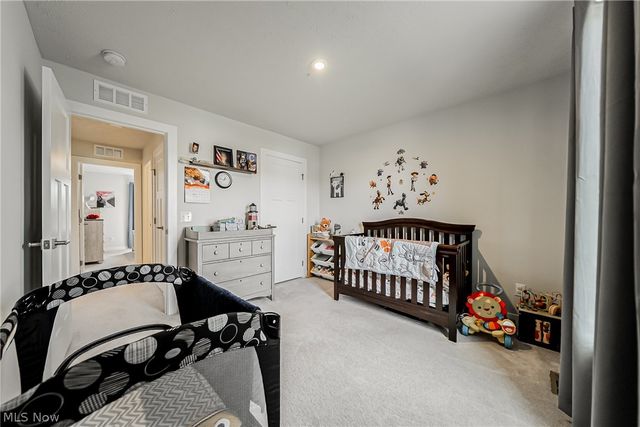 34691 Legends Way, Grafton, OH 44044