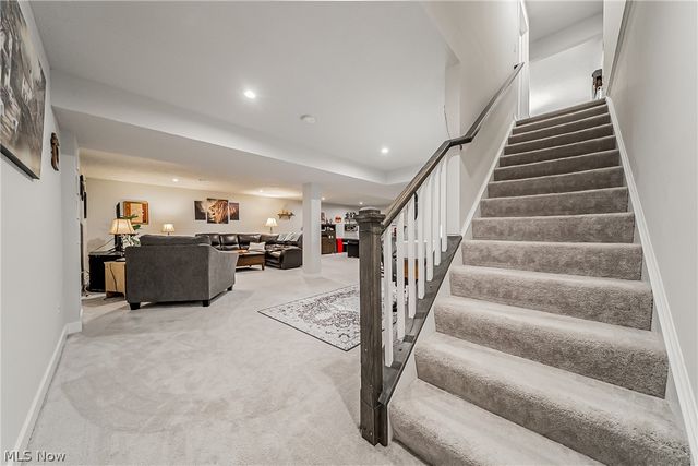 34691 Legends Way, Grafton, OH 44044