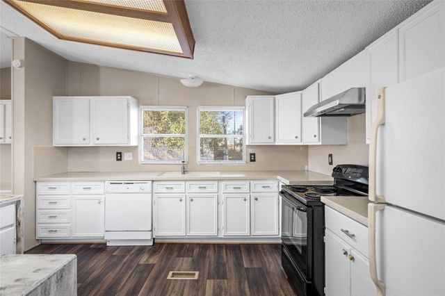 13074 Aspen Way Court, Willis, TX 77318