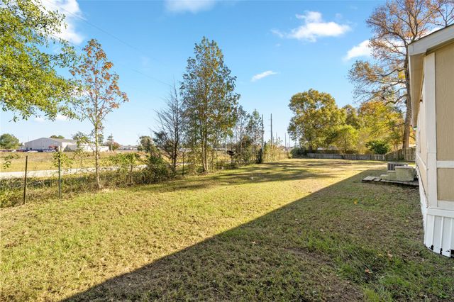 13074 Aspen Way Court, Willis, TX 77318