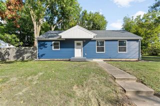416 W Lowell Avenue, Mishawaka, IN 46545