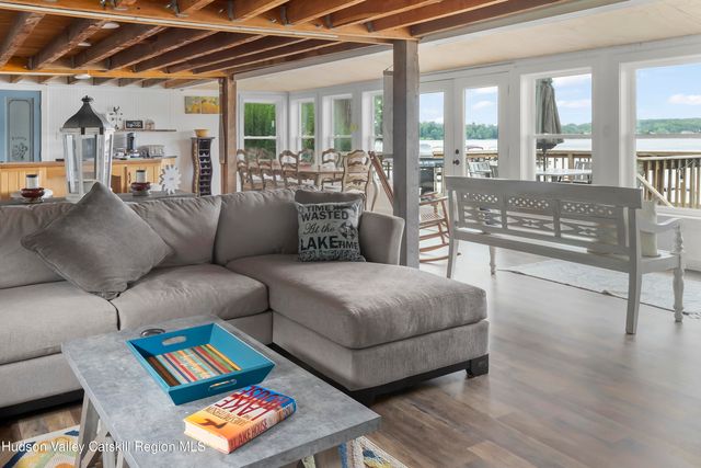 44 SW Colony Road, Hillsdale, NY 12529