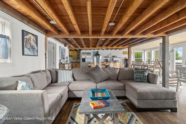 44 SW Colony Road, Hillsdale, NY 12529