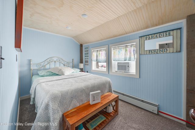 44 SW Colony Road, Hillsdale, NY 12529