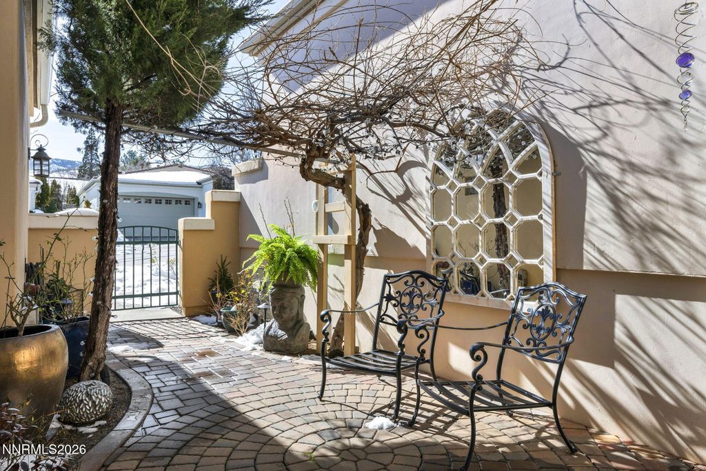 Image 3 of property listing at 4530 Tosco Drive, Reno, NV 89509