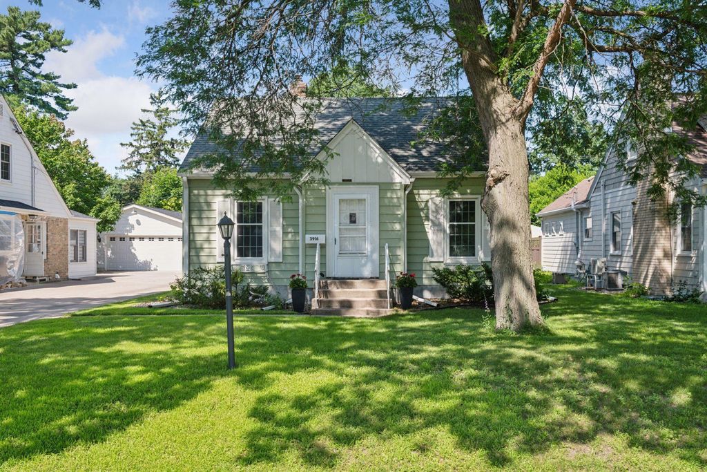 3916 Yosemite Avenue S, Saint Louis Park, MN 55416