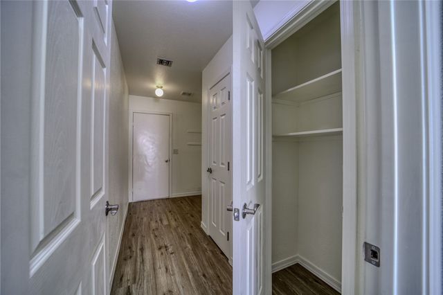 5389 S Tierra Linda Drive, Fort Mohave, AZ 86426