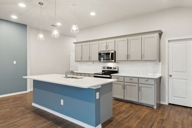 3421 Riverside Drive, Aubrey, TX 76227