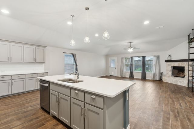 3421 Riverside Drive, Aubrey, TX 76227