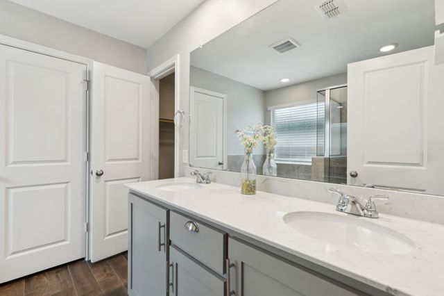 3421 Riverside Drive, Aubrey, TX 76227