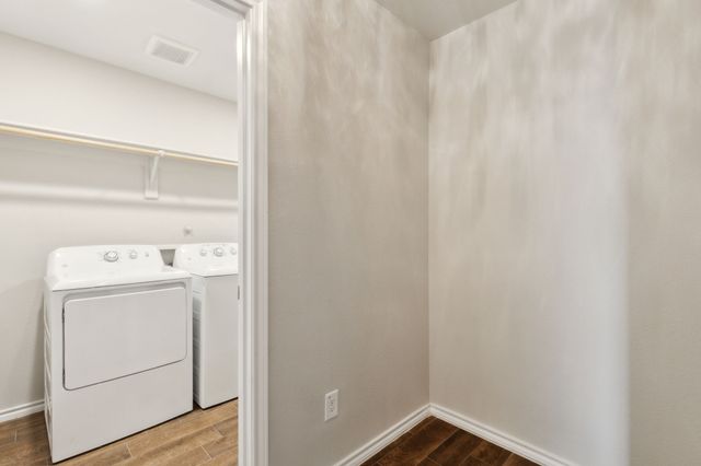 3421 Riverside Drive, Aubrey, TX 76227