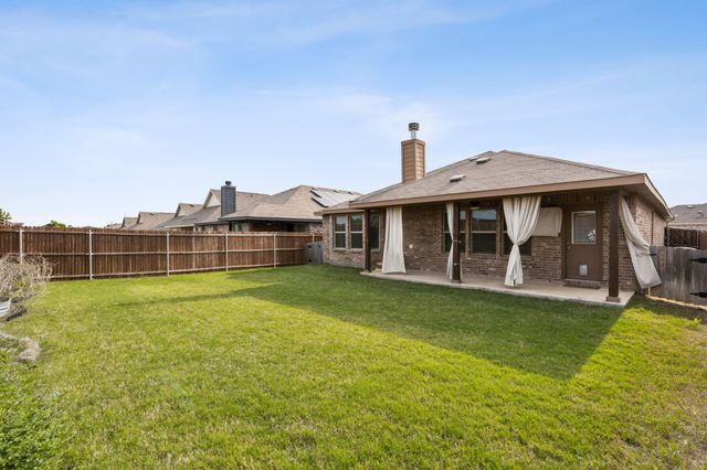 3421 Riverside Drive, Aubrey, TX 76227