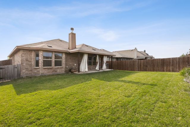 3421 Riverside Drive, Aubrey, TX 76227