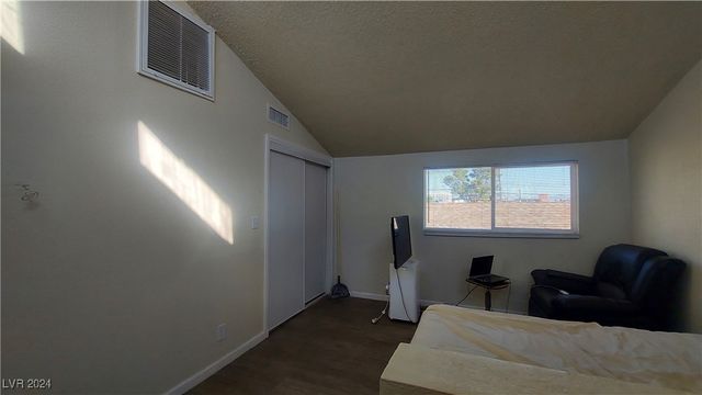 5116 Gray Lane F, Las Vegas, NV 89119