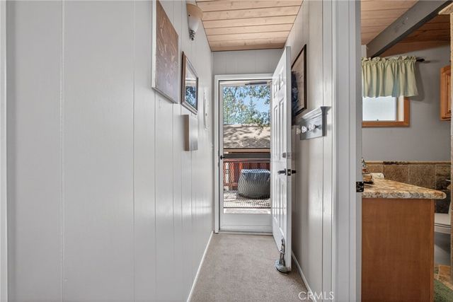 1488 Linnet, Wrightwood, CA 92397